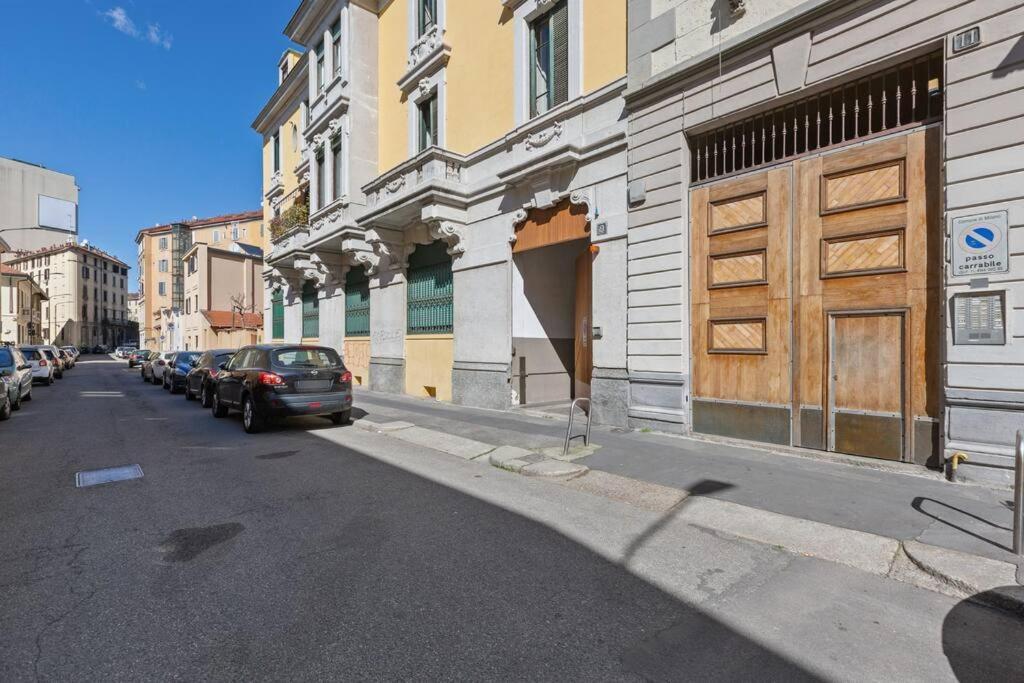 Easylife - Stupendo Bilocale Lodi Fondazione Prada Hotel Milan Luaran gambar